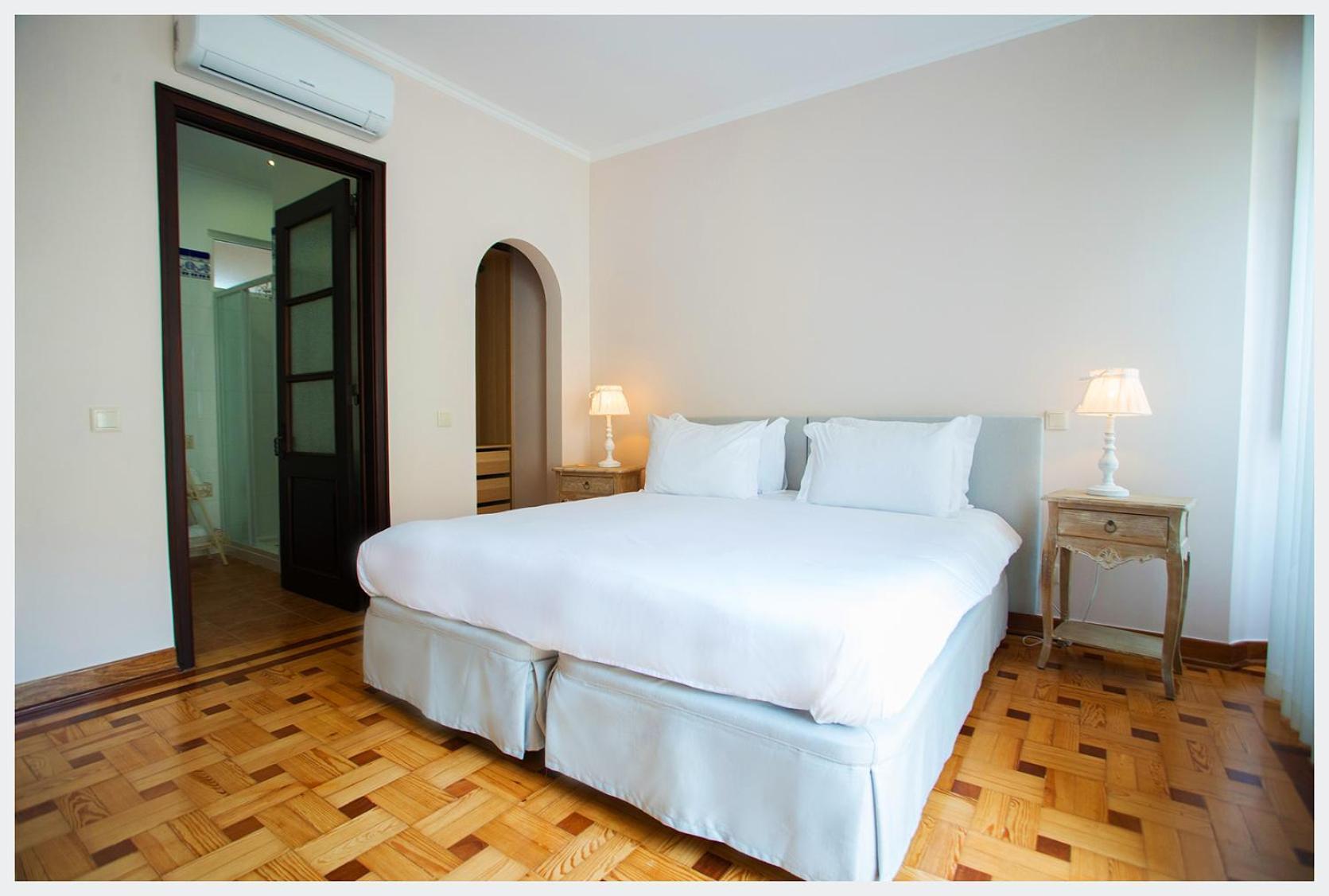 Senhor Gigi Hotel Фаро Екстериор снимка